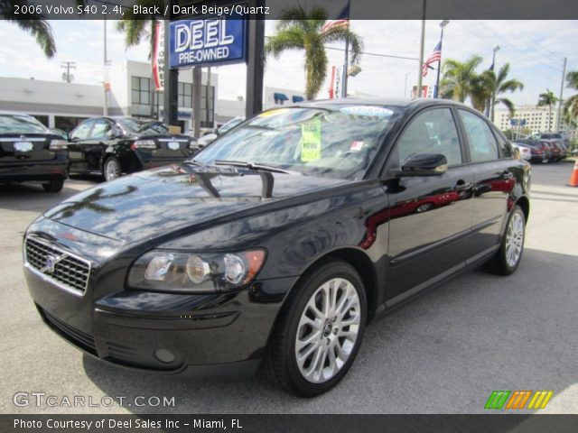 2006 Volvo S40 2.4i in Black