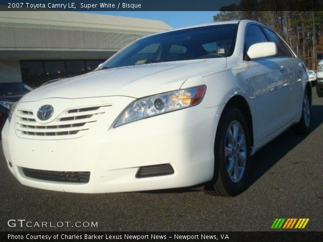 2007 Toyota Camry LE in Super White