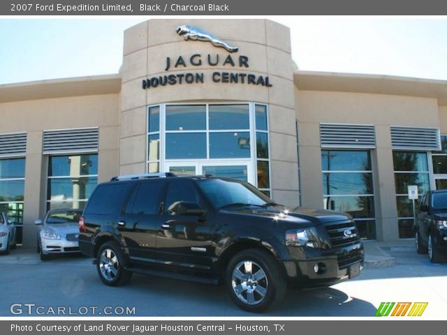 2007 Ford Expedition Limited in Black