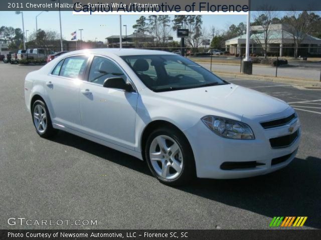 2011 Chevrolet Malibu LS in Summit White