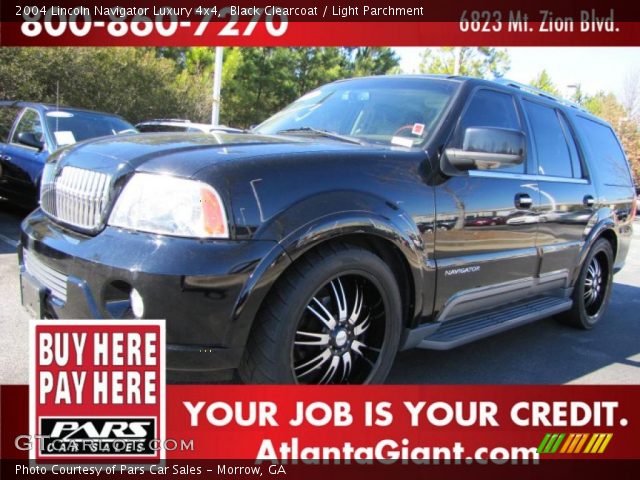 2004 Lincoln Navigator Luxury 4x4 in Black Clearcoat