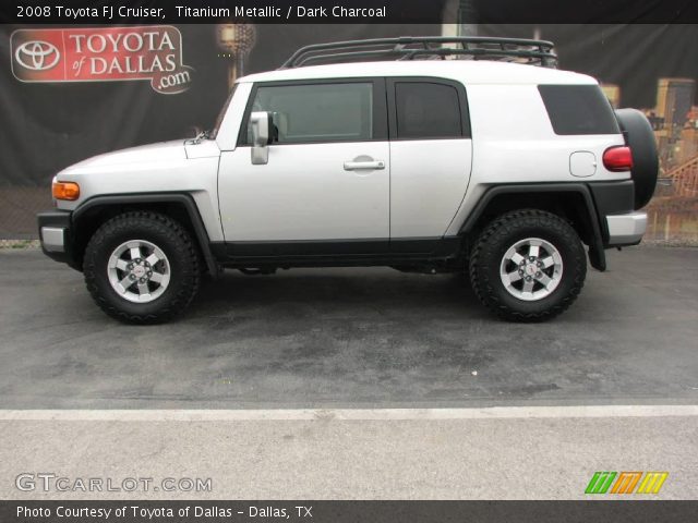 2008 Toyota FJ Cruiser  in Titanium Metallic