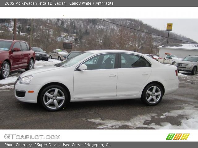 2009 Volkswagen Jetta TDI Sedan in Candy White