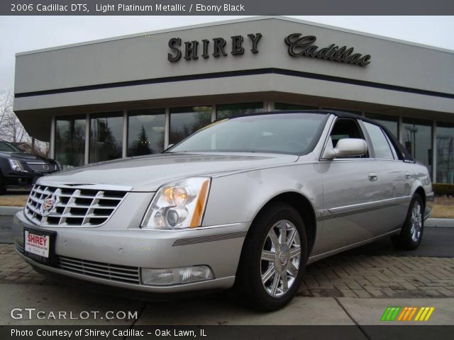 2006 Cadillac DTS  in Light Platinum Metallic