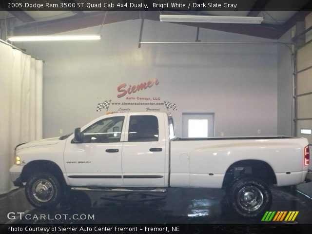 2005 Dodge Ram 3500 ST Quad Cab 4x4 Dually in Bright White