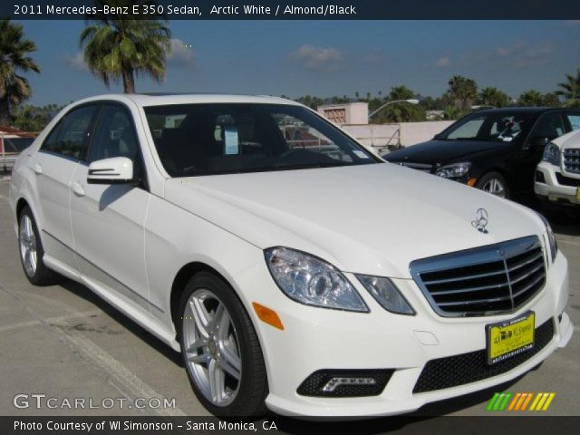 2011 Mercedes-Benz E 350 Sedan in Arctic White