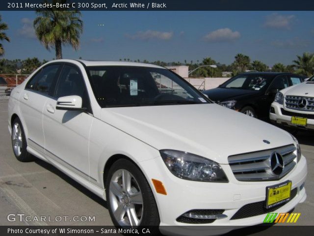 2011 Mercedes-Benz C 300 Sport in Arctic White