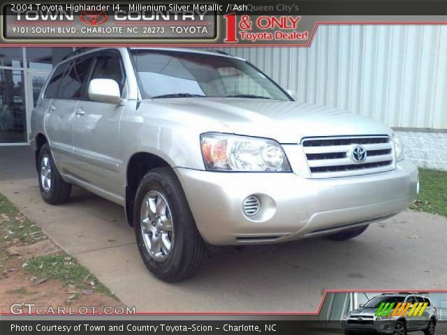 2004 Toyota Highlander I4 in Millenium Silver Metallic