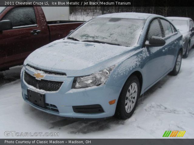 2011 Chevrolet Cruze LS in Ice Blue Metallic