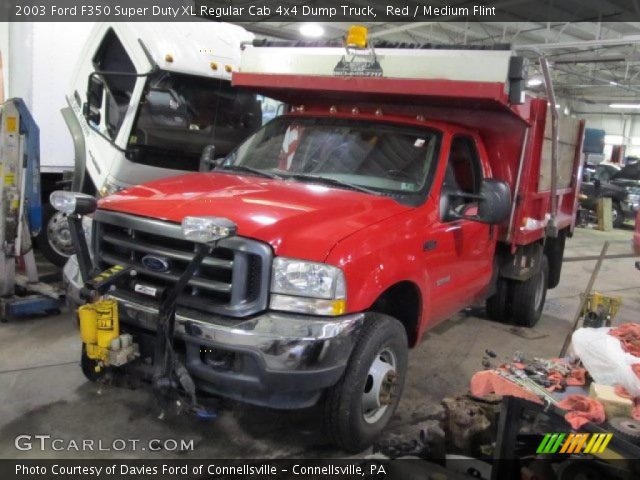 2003 Ford F350 Super Duty XL Regular Cab 4x4 Dump Truck in Red