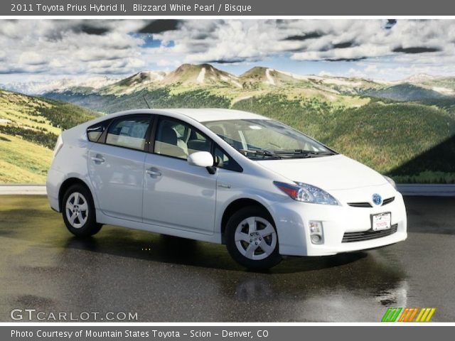 2011 Toyota Prius Hybrid II in Blizzard White Pearl