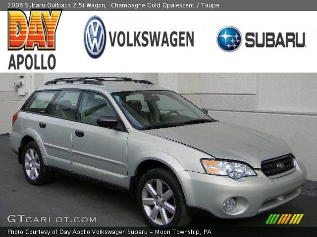 2006 Subaru Outback 2.5i Wagon in Champagne Gold Opalescent