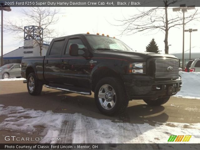 2005 Ford F250 Super Duty Harley Davidson Crew Cab 4x4 in Black