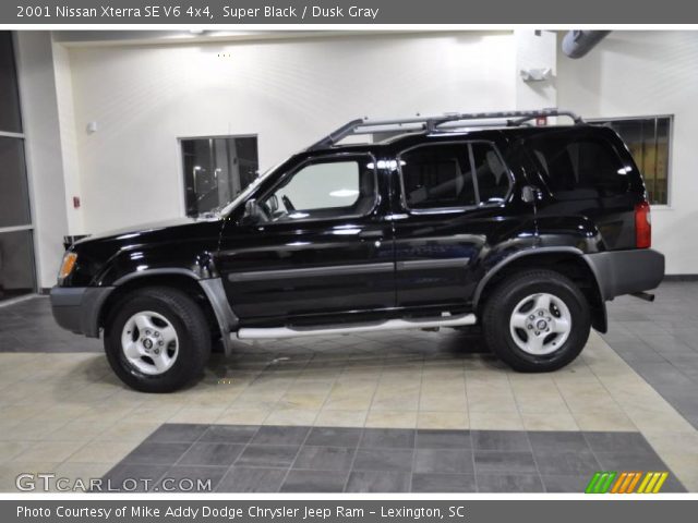2001 Nissan Xterra SE V6 4x4 in Super Black