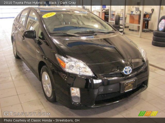 2010 Toyota Prius Hybrid III in Black