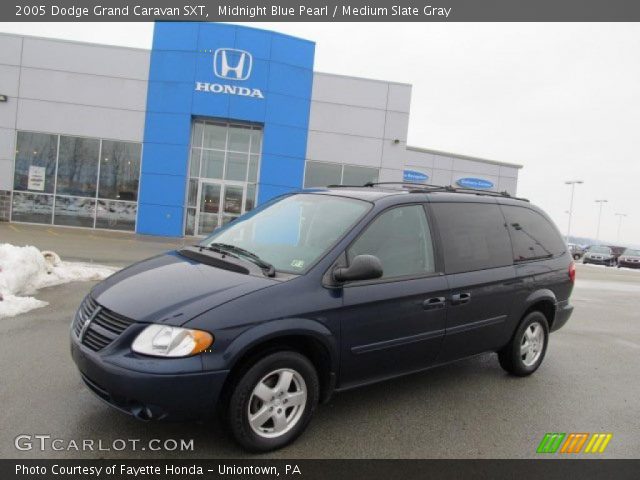 2005 Dodge Grand Caravan SXT in Midnight Blue Pearl
