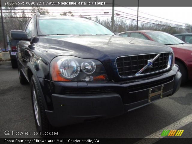 2005 Volvo XC90 2.5T AWD in Magic Blue Metallic