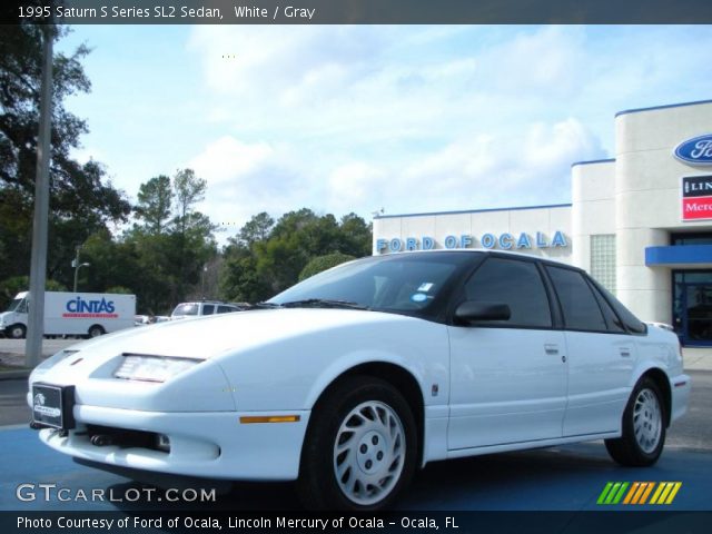 1995 Saturn S Series SL2 Sedan in White