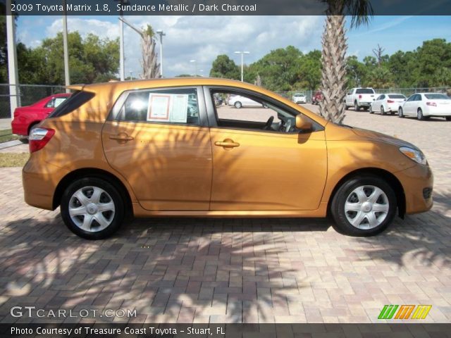 2009 Toyota Matrix 1.8 in Sundance Metallic