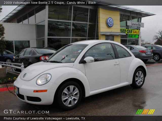 2009 Volkswagen New Beetle 2.5 Coupe in Candy White