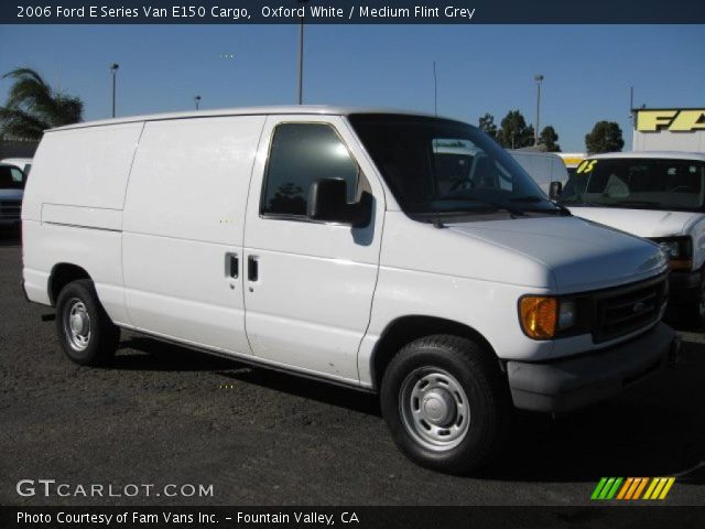 2006 Ford E Series Van E150 Cargo in Oxford White
