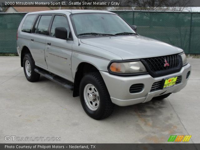 2000 Mitsubishi Montero Sport ES in Seattle Silver Metallic