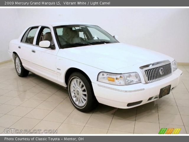 2009 Mercury Grand Marquis LS in Vibrant White