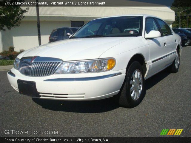 2002 Lincoln Continental  in Vibrant White