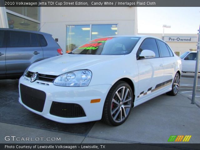 2010 Volkswagen Jetta TDI Cup Street Edition in Candy White