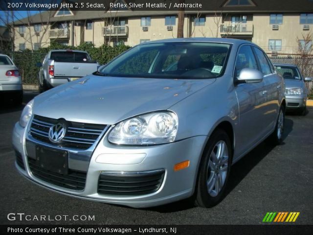 2007 Volkswagen Jetta 2.5 Sedan in Reflex Silver Metallic