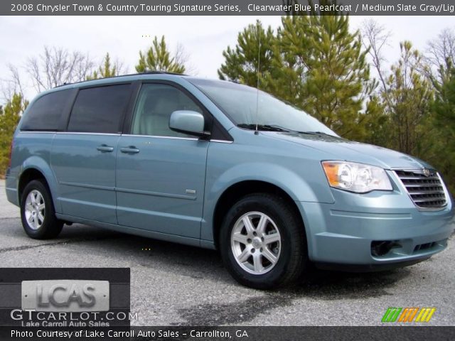 2008 Chrysler Town & Country Touring Signature Series in Clearwater Blue Pearlcoat