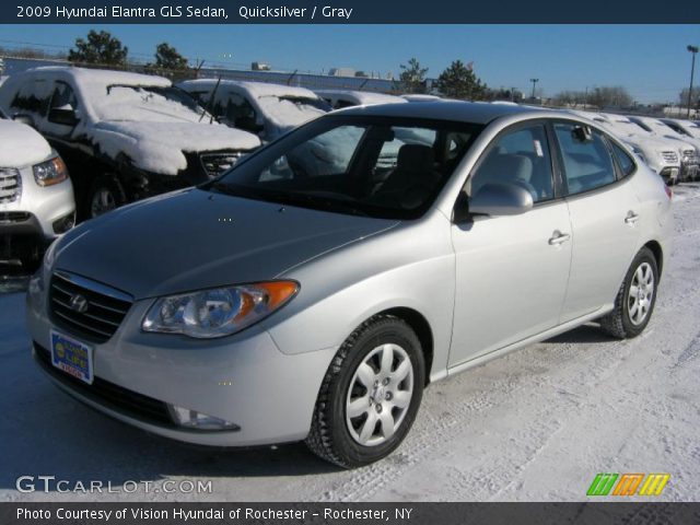 2009 Hyundai Elantra GLS Sedan in Quicksilver
