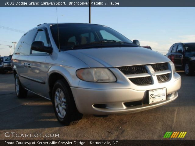 2001 Dodge Grand Caravan Sport in Bright Silver Metallic