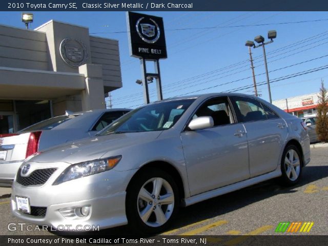2010 Toyota Camry SE in Classic Silver Metallic