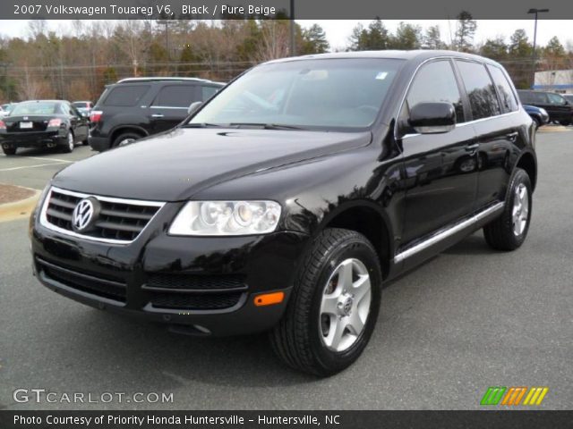2007 Volkswagen Touareg V6 in Black