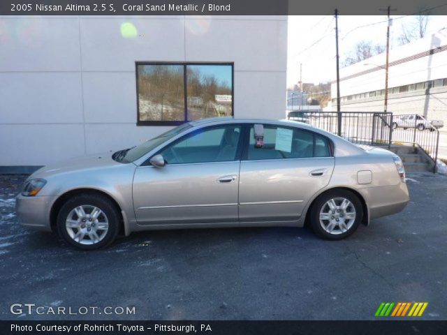 2005 Nissan Altima 2.5 S in Coral Sand Metallic