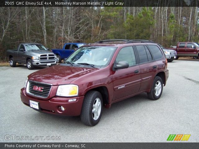 2005 GMC Envoy SLE 4x4 in Monterey Maroon Metallic