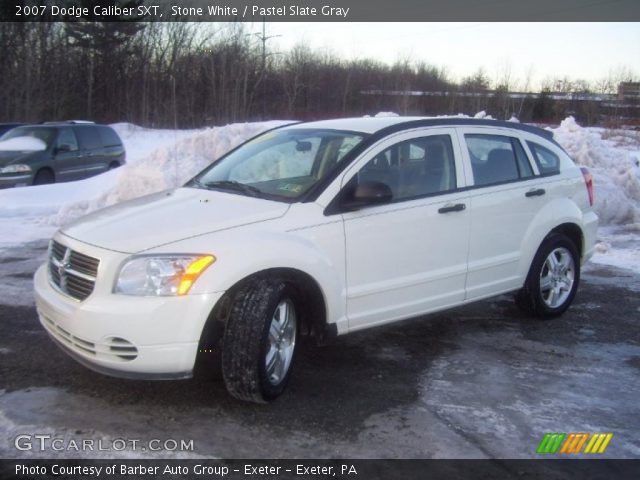 2007 Dodge Caliber SXT in Stone White