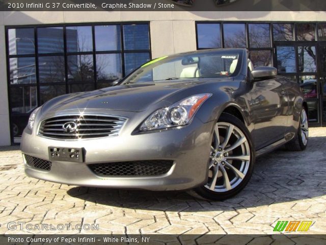 2010 Infiniti G 37 Convertible in Graphite Shadow