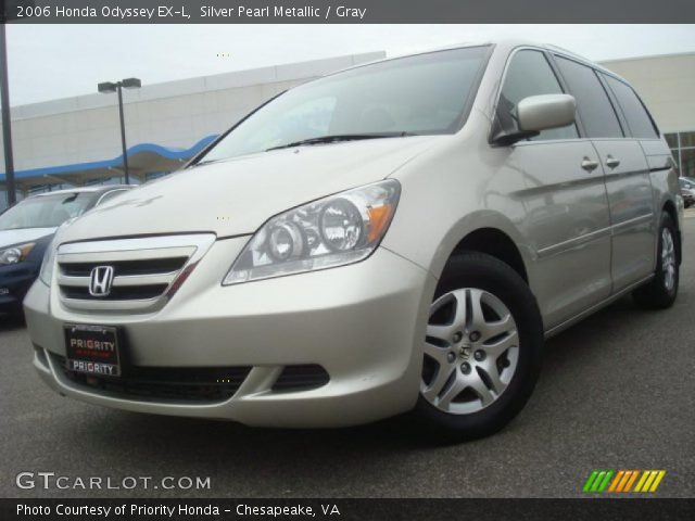 2006 Honda Odyssey EX-L in Silver Pearl Metallic