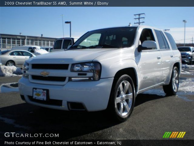 2009 Chevrolet TrailBlazer SS AWD in Summit White