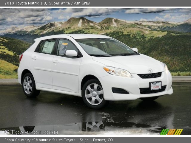 2010 Toyota Matrix 1.8 in Super White
