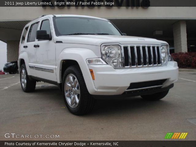 2011 Jeep Liberty Limited in Bright White