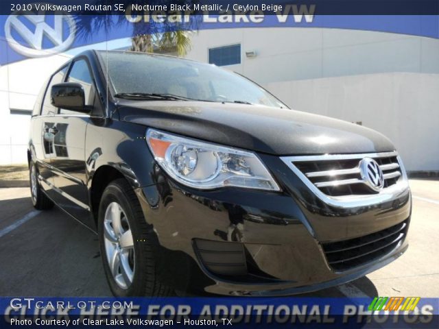 2010 Volkswagen Routan SE in Nocturne Black Metallic