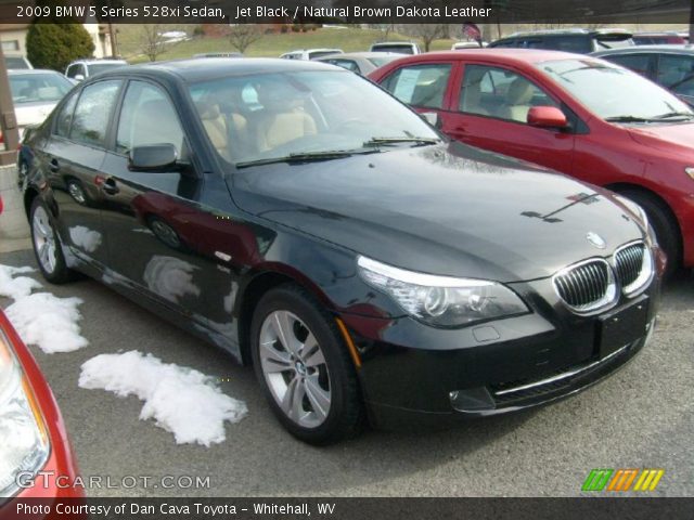 2009 BMW 5 Series 528xi Sedan in Jet Black