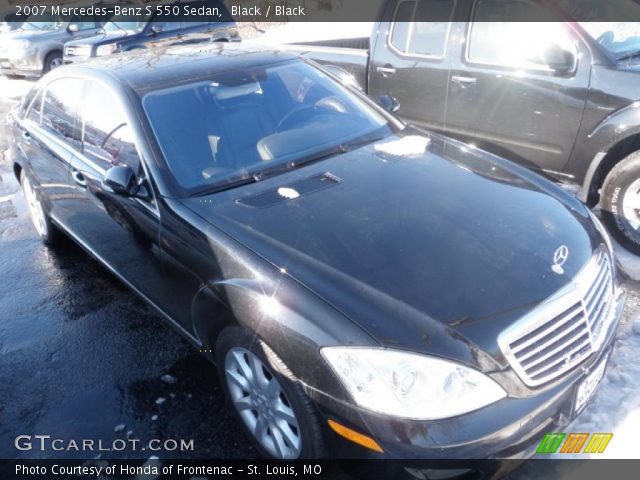 2007 Mercedes-Benz S 550 Sedan in Black