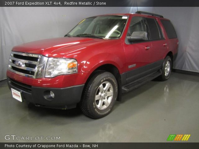 2007 Ford Expedition XLT 4x4 in Redfire Metallic