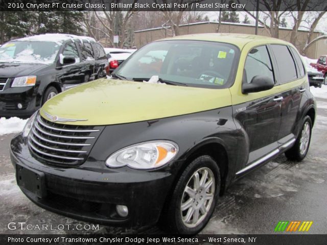 2010 Chrysler PT Cruiser Classic in Brilliant Black Crystal Pearl