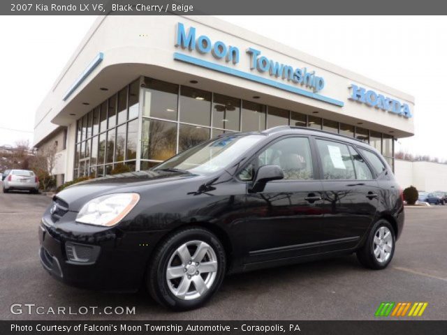 2007 Kia Rondo LX V6 in Black Cherry