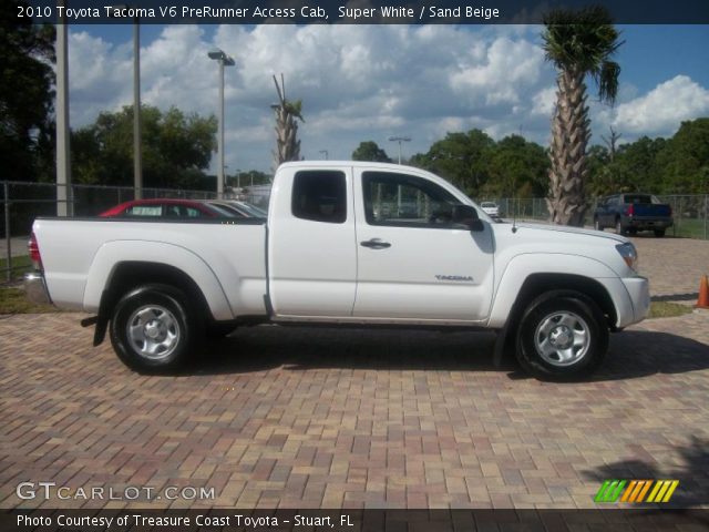2010 Toyota Tacoma V6 PreRunner Access Cab in Super White